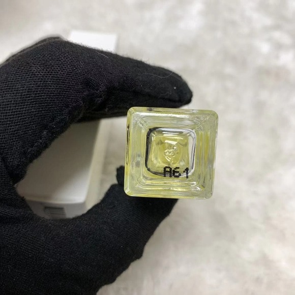 NIB Jo Malone Jasmine and Neroli facial oil 13ml - Picture 4 of 9